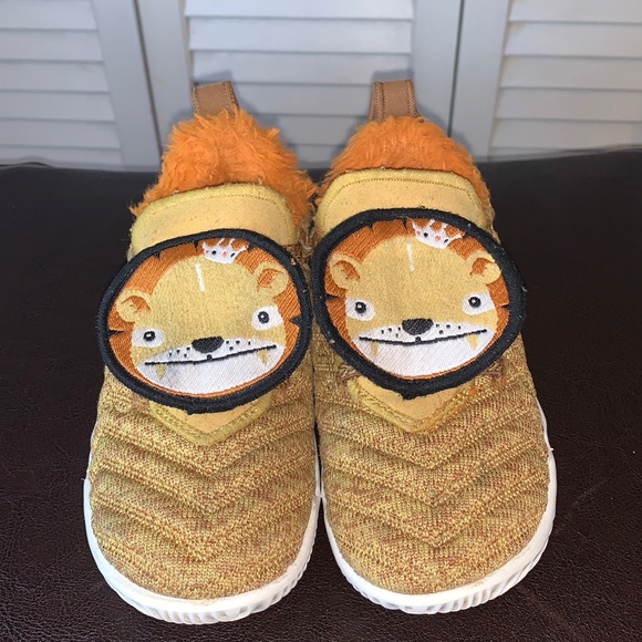 Nike Other - Nike LeBron 16 TD...”Little Big Cats” 🦁